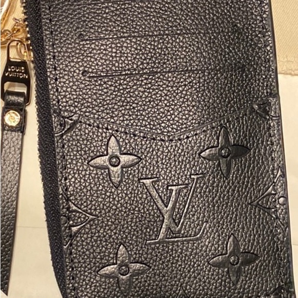 Card Wallet - Picture 3 of 4